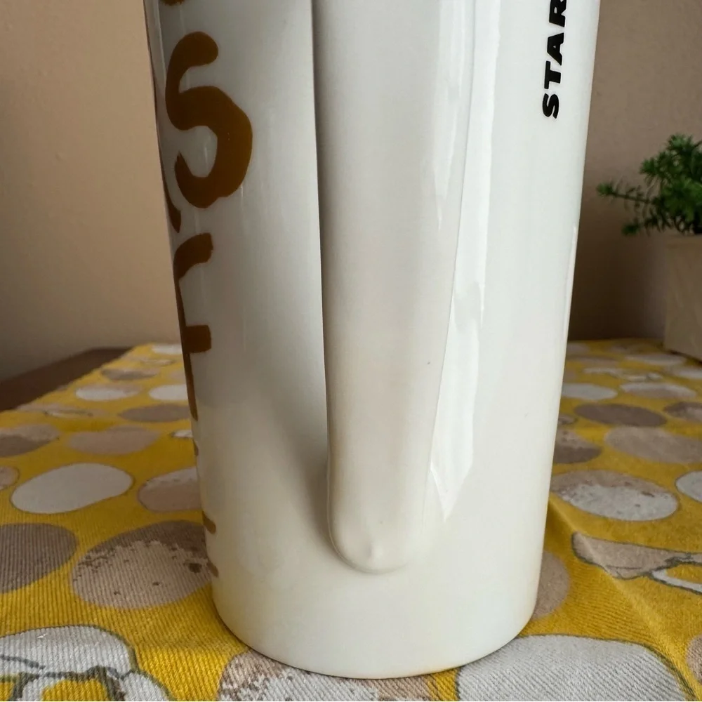 Starbucks 2015 matte gold graffiti mug